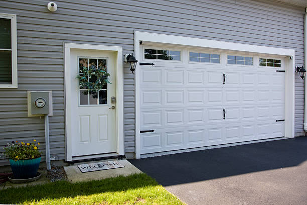 24/7 Emergency Garage Door Roller Replacement experts in Libby, MT